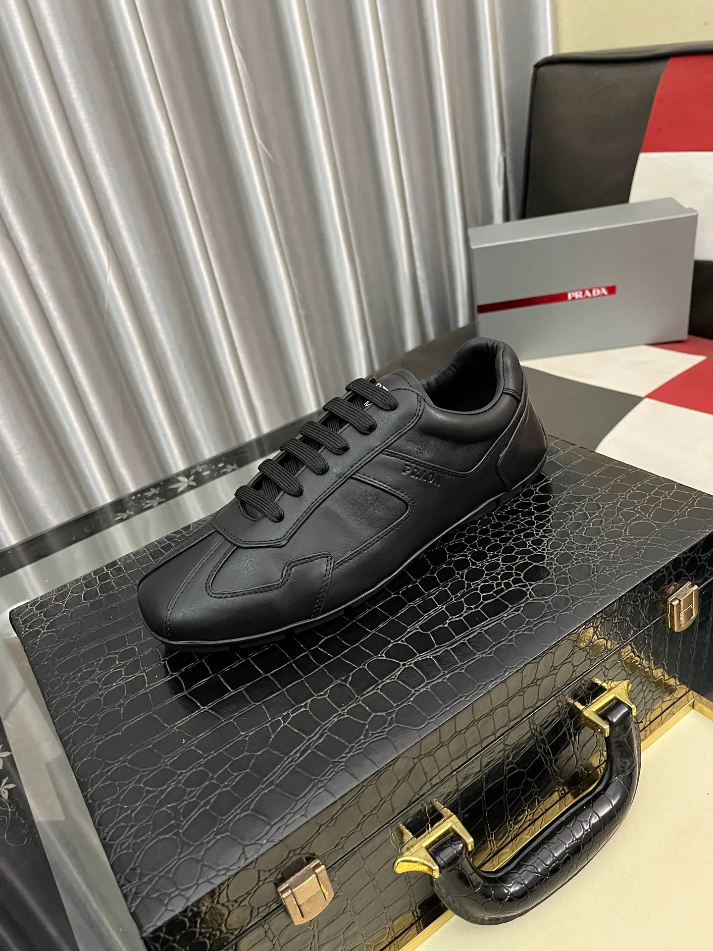 Men's men's shoes 💰458⌚️⌚️prada: New casual shoes for spring and summer, sports sneakers, fabric: imported cowhide, lining: original lining, sole: original sole, size: 38-443️⃣colors available
